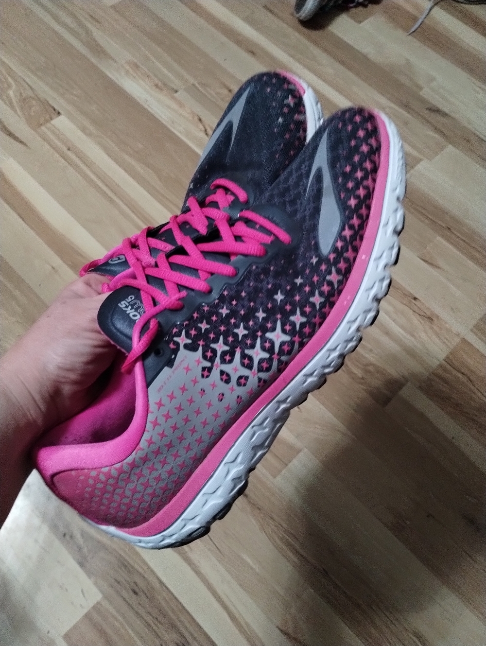 Women's Brooks Pure Flow 5 Pink/ Black Athletic Shoes Size 11